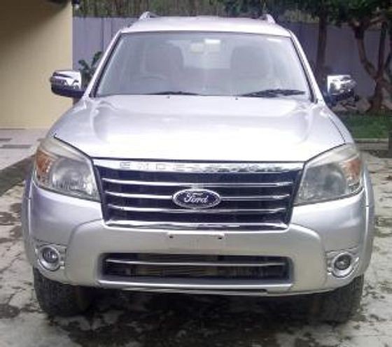 Used Ford Endeavour 3.0L 4X4 AT 2009
